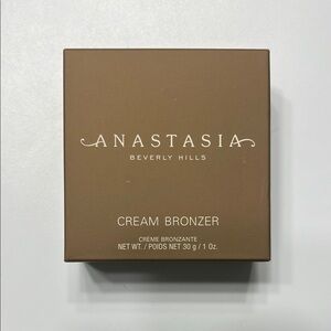 Anastasia Beverly Hills Cream Bronzer